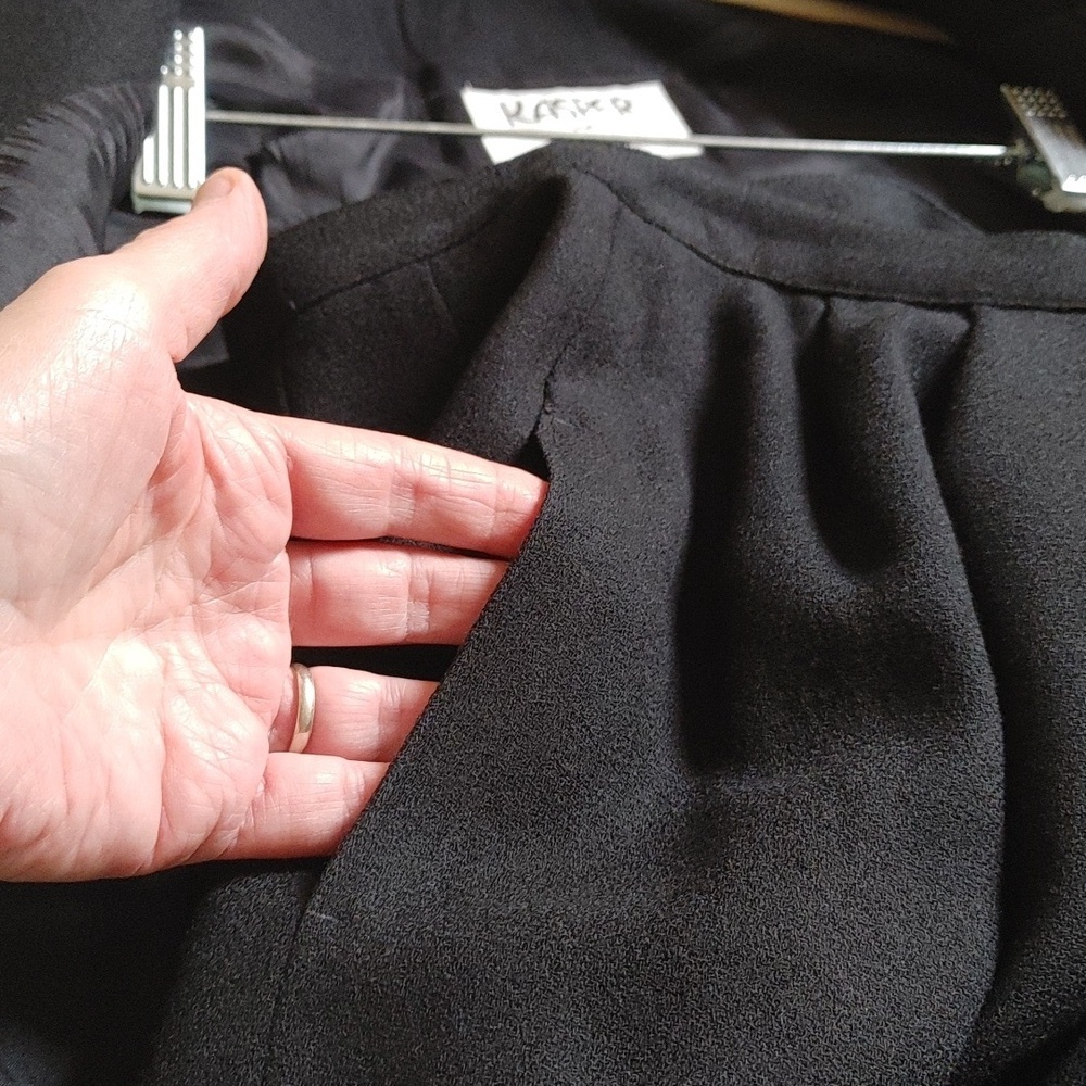 VTG Kasper Black Tailored Wool Crepe Suit - Picture 9 of 14